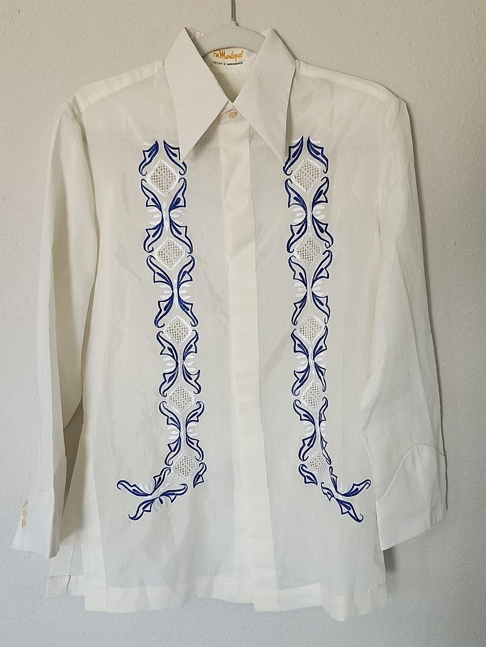 Vintage 70s R.M. Manlapat Custom Barong Tagalog - Silk Jusi